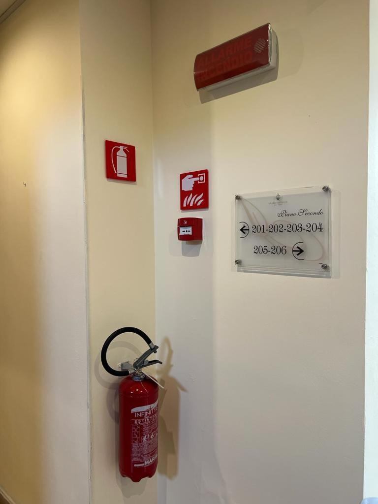 Ca Dei Barcaroli Hotel Mestre Eksteriør billede