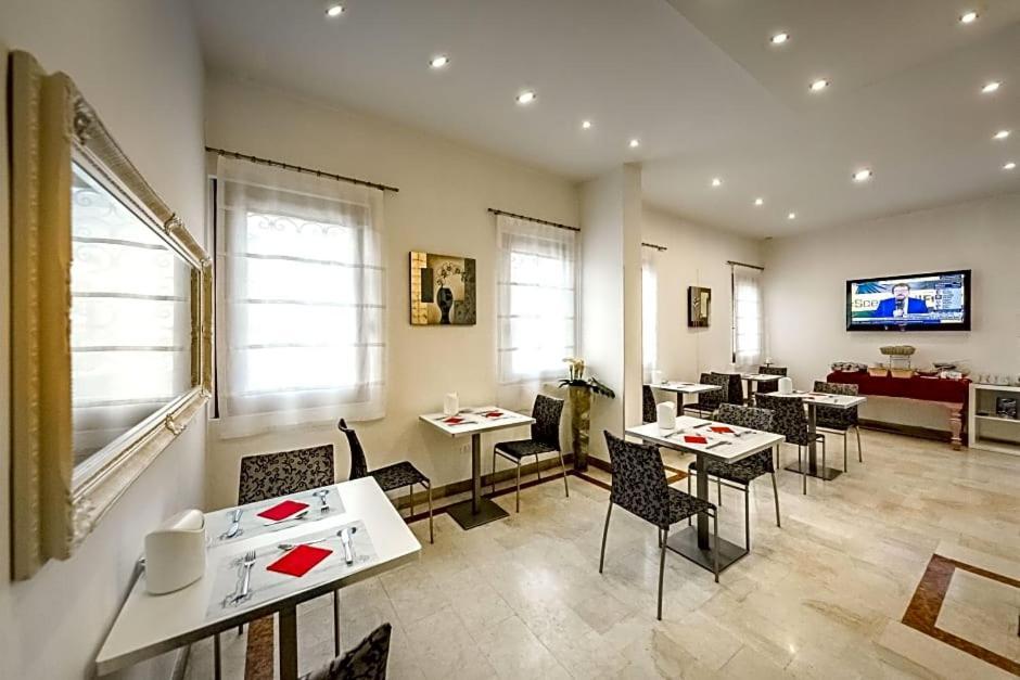 Ca Dei Barcaroli Hotel Mestre Eksteriør billede